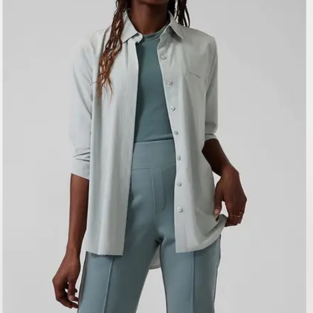 Athleta Urbanite Top In City Stripe Coast Gray